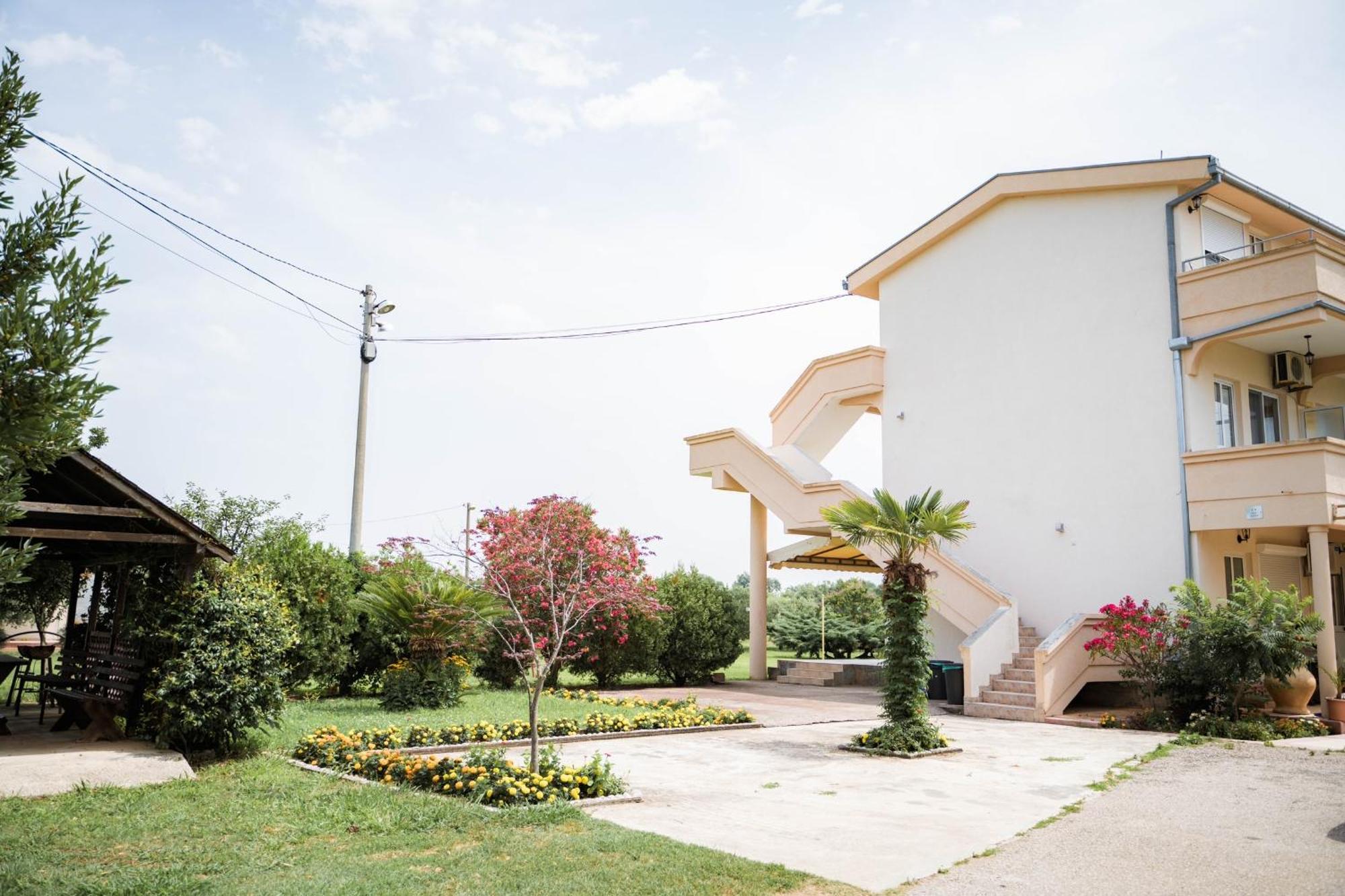 Apartments Rudaj Ulcinj Kültér fotó